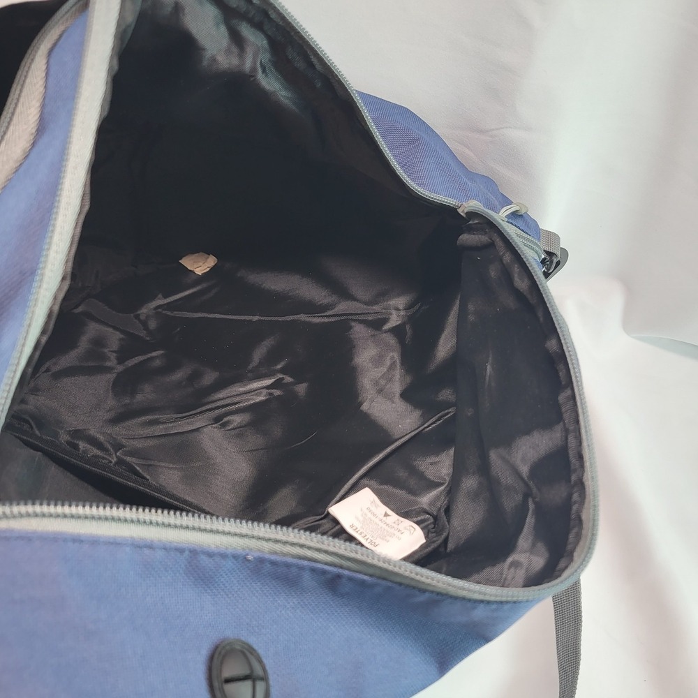 Disney Cruise Line Castaway Club Sling Backpack Blue Gray Shoulder Crossbody Bag - Picture 10 of 14